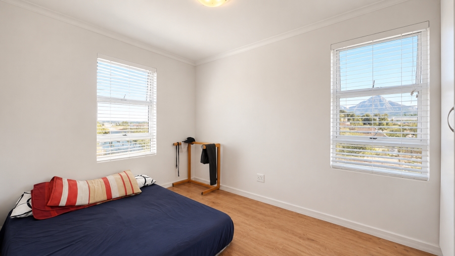 2 Bedroom Property for Sale in Lansdowne Western Cape